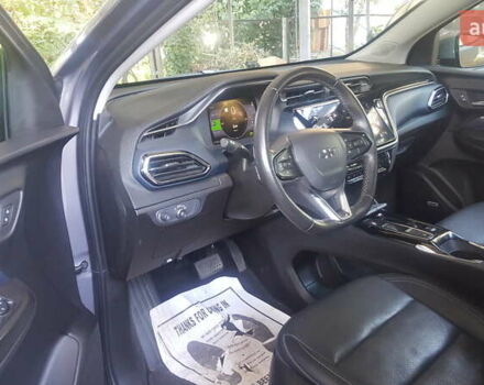 Сірий Шевроле Bolt EUV, об'ємом двигуна 0 л та пробігом 33 тис. км за 25000 $, фото 15 на Automoto.ua