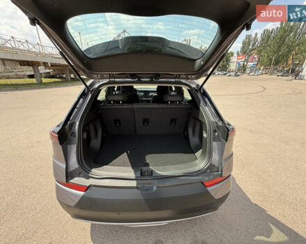 Серый Шевроле Bolt EUV, объемом двигателя 0 л и пробегом 56 тыс. км за 18700 $, фото 21 на Automoto.ua