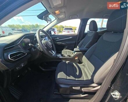 Серый Шевроле Bolt EUV, объемом двигателя 0 л и пробегом 37 тыс. км за 13000 $, фото 6 на Automoto.ua