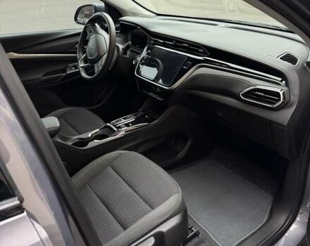 Серый Шевроле Bolt EUV, объемом двигателя 0 л и пробегом 24 тыс. км за 15500 $, фото 6 на Automoto.ua