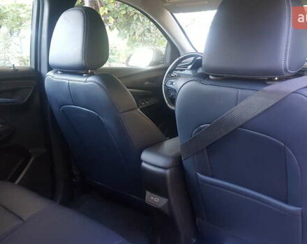 Сірий Шевроле Bolt EUV, об'ємом двигуна 0 л та пробігом 33 тис. км за 25000 $, фото 5 на Automoto.ua