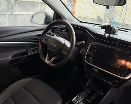 Серый Шевроле Bolt EUV, объемом двигателя 0 л и пробегом 81 тыс. км за 17400 $, фото 14 на Automoto.ua