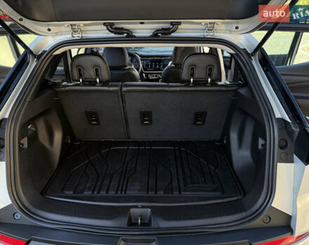 Сірий Шевроле Bolt EUV, об'ємом двигуна 0 л та пробігом 42 тис. км за 19650 $, фото 95 на Automoto.ua