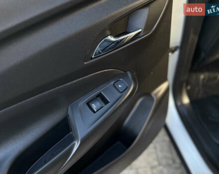 Сірий Шевроле Bolt EUV, об'ємом двигуна 0 л та пробігом 42 тис. км за 19650 $, фото 83 на Automoto.ua