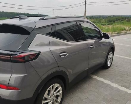 Серый Шевроле Bolt EUV, объемом двигателя 0 л и пробегом 27 тыс. км за 20000 $, фото 2 на Automoto.ua