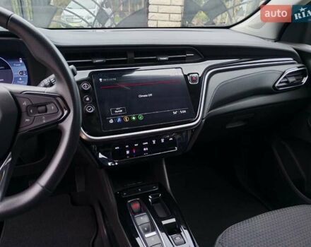 Шевроле Bolt EUV 2023 в Теребовле на Automoto.ua Серый Шевроле Bolt EUV, объемом двигателя 0 л и пробегом 2 тыс. км за 22850 $, фото 36 на Automoto.ua