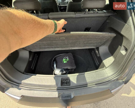 Серый Шевроле Bolt EUV, объемом двигателя 0 л и пробегом 56 тыс. км за 18700 $, фото 22 на Automoto.ua