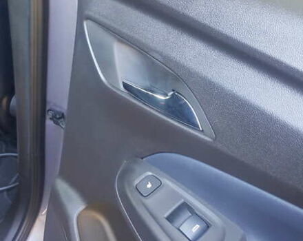 Сірий Шевроле Bolt EUV, об'ємом двигуна 0 л та пробігом 33 тис. км за 25000 $, фото 6 на Automoto.ua