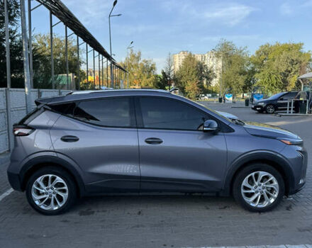 Серый Шевроле Bolt EUV, объемом двигателя 0 л и пробегом 43 тыс. км за 17000 $, фото 3 на Automoto.ua