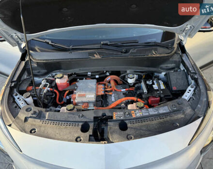 Сірий Шевроле Bolt EUV, об'ємом двигуна 0 л та пробігом 42 тис. км за 19650 $, фото 100 на Automoto.ua