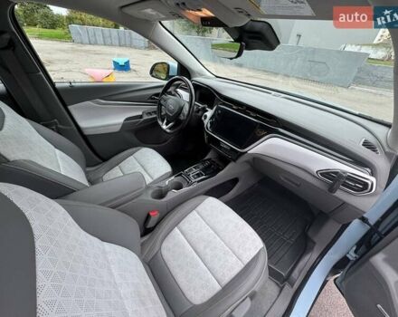 Серый Шевроле Bolt EUV, объемом двигателя 0 л и пробегом 67 тыс. км за 21000 $, фото 13 на Automoto.ua