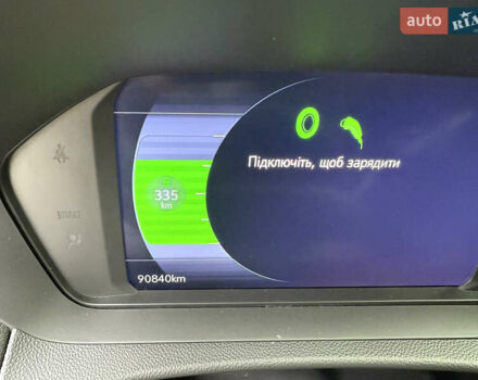 Серый Шевроле Bolt EUV, объемом двигателя 0 л и пробегом 90 тыс. км за 18999 $, фото 10 на Automoto.ua
