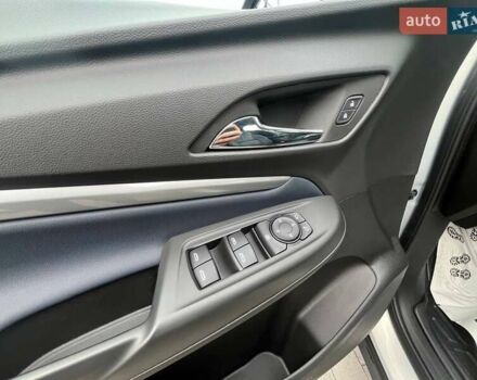 Серый Шевроле Bolt EUV, объемом двигателя 0 л и пробегом 25 тыс. км за 20300 $, фото 25 на Automoto.ua