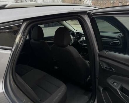 Серый Шевроле Bolt EUV, объемом двигателя 0 л и пробегом 24 тыс. км за 15500 $, фото 7 на Automoto.ua