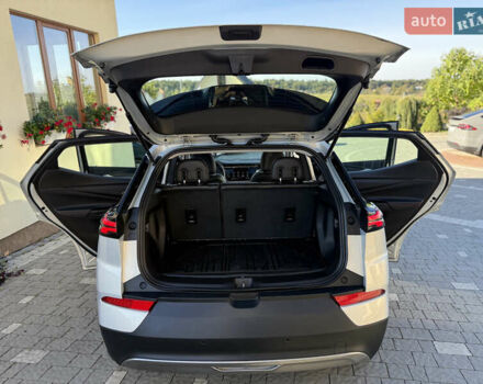 Сірий Шевроле Bolt EUV, об'ємом двигуна 0 л та пробігом 42 тис. км за 19650 $, фото 97 на Automoto.ua