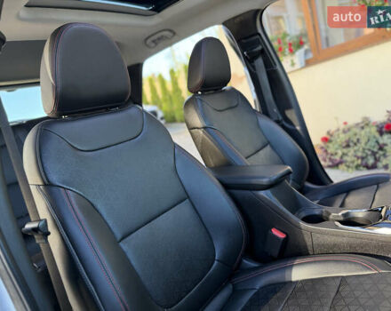 Сірий Шевроле Bolt EUV, об'ємом двигуна 0 л та пробігом 42 тис. км за 19650 $, фото 91 на Automoto.ua