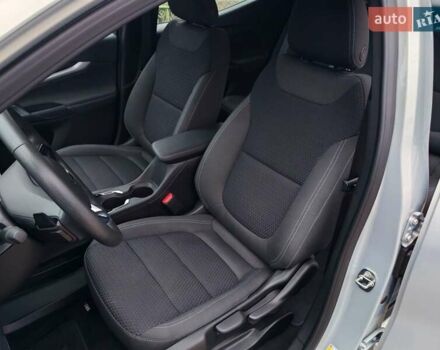 Шевроле Bolt EUV 2023 в Теребовле на Automoto.ua Серый Шевроле Bolt EUV, объемом двигателя 0 л и пробегом 2 тыс. км за 22850 $, фото 34 на Automoto.ua