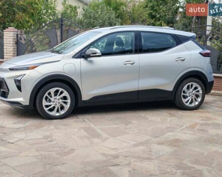 Шевроле Bolt EUV 2023 в Теребовле на Automoto.ua Серый Шевроле Bolt EUV, объемом двигателя 0 л и пробегом 2 тыс. км за 22850 $, фото 47 на Automoto.ua