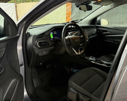 Серый Шевроле Bolt EUV, объемом двигателя 0 л и пробегом 81 тыс. км за 17400 $, фото 8 на Automoto.ua