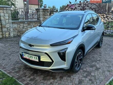 Шевроле Bolt EUV 2023 в Калуше на Automoto.ua Серый Шевроле Bolt EUV, объемом двигателя 0 л и пробегом 11 тыс. км за 23000 $, фото 1 на Automoto.ua
