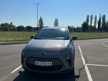 Серый Шевроле Bolt EUV, объемом двигателя 0 л и пробегом 98 тыс. км за 18000 $, фото 1 на Automoto.ua