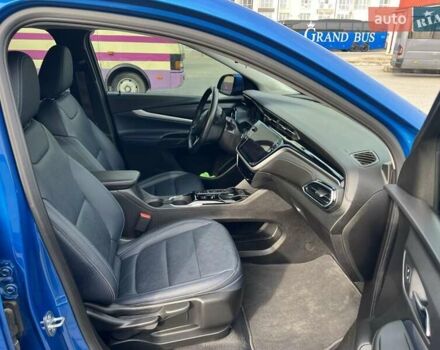 Синий Шевроле Bolt EUV, объемом двигателя 0 л и пробегом 30 тыс. км за 17000 $, фото 15 на Automoto.ua