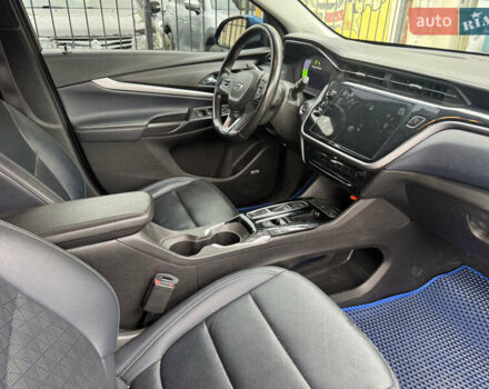 Шевроле Bolt EUV 2021 в Николаеве на Automoto.ua Синий Шевроле Bolt EUV, объемом двигателя 0 л и пробегом 51 тыс. км за 21499 $, фото 22 на Automoto.ua