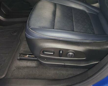 Синий Шевроле Bolt EUV, объемом двигателя 0 л и пробегом 98 тыс. км за 19500 $, фото 29 на Automoto.ua