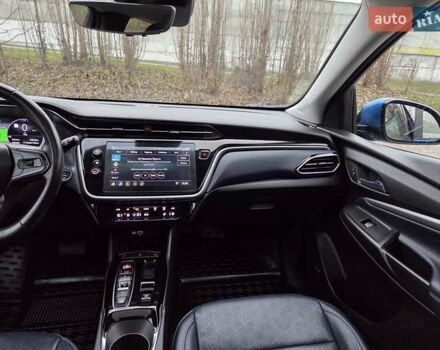 Синий Шевроле Bolt EUV, объемом двигателя 0 л и пробегом 55 тыс. км за 20999 $, фото 49 на Automoto.ua