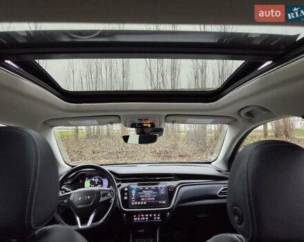 Синий Шевроле Bolt EUV, объемом двигателя 0 л и пробегом 55 тыс. км за 20999 $, фото 45 на Automoto.ua