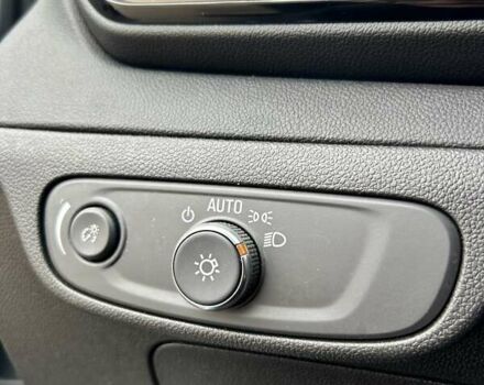 Синий Шевроле Bolt EUV, объемом двигателя 0 л и пробегом 57 тыс. км за 20900 $, фото 25 на Automoto.ua