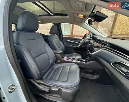 Синий Шевроле Bolt EUV, объемом двигателя 0 л и пробегом 68 тыс. км за 20600 $, фото 20 на Automoto.ua