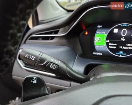 Синий Шевроле Bolt EUV, объемом двигателя 0 л и пробегом 55 тыс. км за 20999 $, фото 57 на Automoto.ua