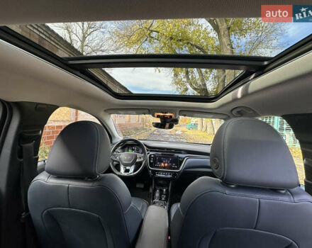 Синий Шевроле Bolt EUV, объемом двигателя 0 л и пробегом 68 тыс. км за 20600 $, фото 25 на Automoto.ua