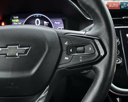 Синий Шевроле Bolt EUV, объемом двигателя 0 л и пробегом 38 тыс. км за 19999 $, фото 23 на Automoto.ua