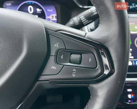 Синий Шевроле Bolt EUV, объемом двигателя 0 л и пробегом 38 тыс. км за 20990 $, фото 17 на Automoto.ua