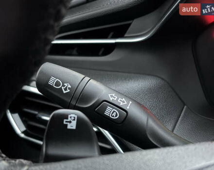 Синий Шевроле Bolt EUV, объемом двигателя 0 л и пробегом 38 тыс. км за 19999 $, фото 29 на Automoto.ua