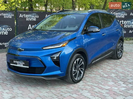 Шевроле Bolt EUV 2023 в Ровно на Automoto.ua Синий Шевроле Bolt EUV, объемом двигателя 0 л и пробегом 5 тыс. км за 20000 $, фото 1 на Automoto.ua