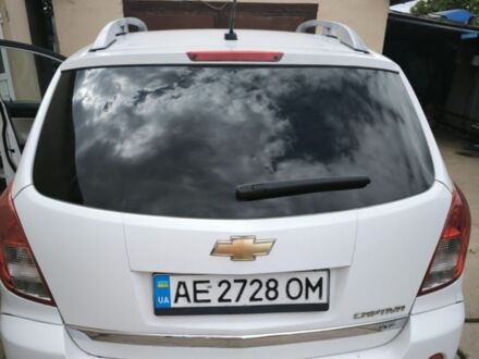 Белый Шевроле Captiva Sport, объемом двигателя 2.38 л и пробегом 180 тыс. км за 11000 $, фото 1 на Automoto.ua