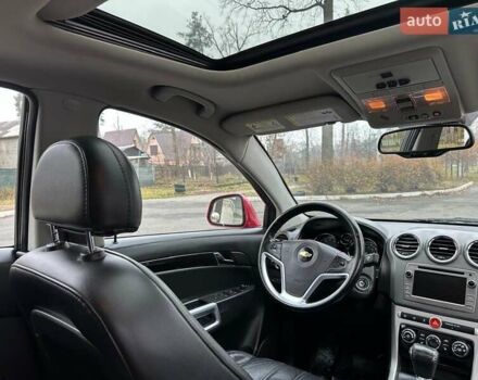 Красный Шевроле Captiva Sport, объемом двигателя 2.38 л и пробегом 238 тыс. км за 8499 $, фото 14 на Automoto.ua