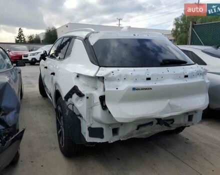 Белый Шевроле Equinox EV, объемом двигателя 0 л и пробегом 8 тыс. км за 21000 $, фото 6 на Automoto.ua