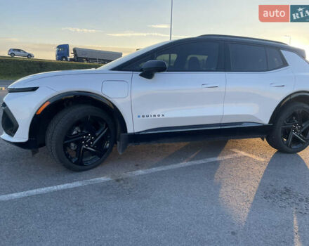 Белый Шевроле Equinox EV, объемом двигателя 0 л и пробегом 11 тыс. км за 30999 $, фото 18 на Automoto.ua