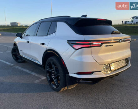 Белый Шевроле Equinox EV, объемом двигателя 0 л и пробегом 11 тыс. км за 30999 $, фото 14 на Automoto.ua