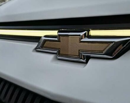 Белый Шевроле Equinox EV, объемом двигателя 0 л и пробегом 11 тыс. км за 31000 $, фото 10 на Automoto.ua