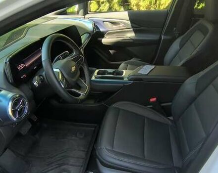 Белый Шевроле Equinox EV, объемом двигателя 0 л и пробегом 11 тыс. км за 31000 $, фото 26 на Automoto.ua