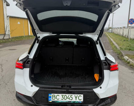 Белый Шевроле Equinox EV, объемом двигателя 0 л и пробегом 10 тыс. км за 28000 $, фото 7 на Automoto.ua