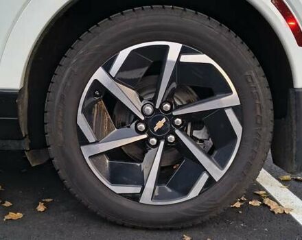 Белый Шевроле Equinox EV, объемом двигателя 0 л и пробегом 11 тыс. км за 31000 $, фото 16 на Automoto.ua