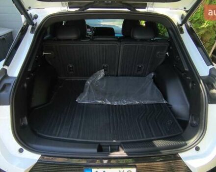 Белый Шевроле Equinox EV, объемом двигателя 0 л и пробегом 11 тыс. км за 31000 $, фото 19 на Automoto.ua