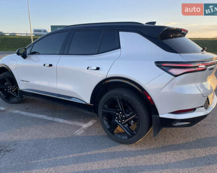 Белый Шевроле Equinox EV, объемом двигателя 0 л и пробегом 11 тыс. км за 30999 $, фото 16 на Automoto.ua