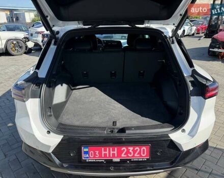 Белый Шевроле Equinox EV, объемом двигателя 0 л и пробегом 7 тыс. км за 26900 $, фото 8 на Automoto.ua